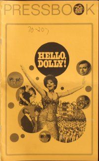 8m687 HELLO DOLLY pressbook '70 Barbra Streisand & Walter Matthau, directed by Gene Kelly!