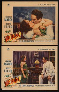 8r986 VICTORY 2 LCs '40 great images of Fredric March & pretty Betty Field on tropical island!