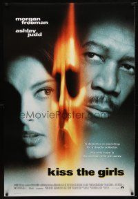 9a451 KISS THE GIRLS DS 1sh '97 Ashley Judd, Morgan Freeman, from the novel by James Patterson!