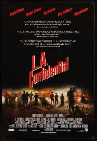 9a460 L.A. CONFIDENTIAL 1sh '97 Kevin Spacey, Russell Crowe, Danny DeVito, Kim Basinger