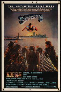 9a719 SUPERMAN II 1sh '81 Christopher Reeve, Terence Stamp, battle over New York City!