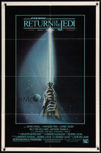 9b738 RETURN OF THE JEDI 1sh '83 George Lucas classic, art of hands holding lightsaber!