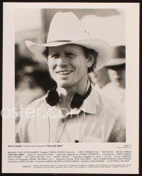 9j920 FAR & AWAY 2 8x10 stills '92 candid of director Ron Howard + close up of Tom Cruise!