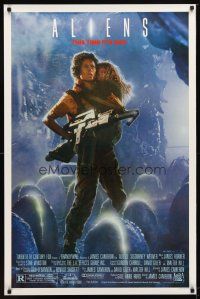 9k018 ALIENS 1sh '86 James Cameron, Signourney Weaver as Ripley, this time it's war!