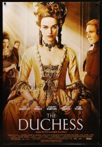 9k139 DUCHESS DS 1sh '09 portait of pretty Keira Knightley, Ralph Fiennes!
