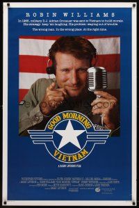 9k222 GOOD MORNING VIETNAM int'l 1sh '87 war radio DJ Robin Williams, directed by Barry Levinson!