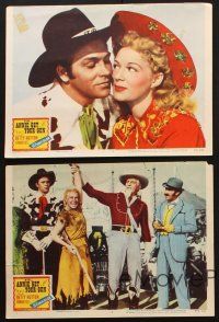 9p658 ANNIE GET YOUR GUN 5 LCs R56 Betty Hutton as the greatest sharpshooter, Howard Keel!