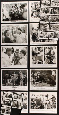 9r236 LOT OF 25 CANDID STILLS OF DIRECTORS '80s-90s cool behind-the-scenes images!