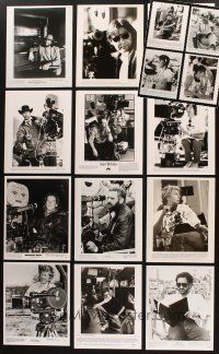 9r239 LOT OF 16 CANDID STILLS OF DIRECTORS '80s-90s cool behind-the-scenes images!