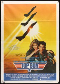 9s299 TOP GUN Italian 1p '86 great image of Tom Cruise & Kelly McGillis, Navy fighter jets!