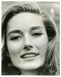 9t567 GOLDFINGER 7.5x9.5 still '64 super c/u of sexy Tania Mallet, one of the James Bond Girls!