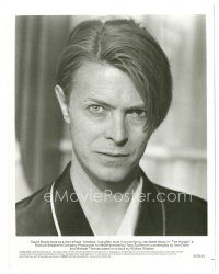 9t627 HUNGER 8x10 still '83 best head & shoulders portrait of rocker David Bowie!