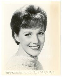 9t667 JULIE ANDREWS 8x10 still '64 English Broadway star making her film debut in Mary Poppins!