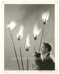 9t670 KEEPER OF THE FLAME 8x10 still '42 c/u of Spencer Tracy & Katharine Hepburn by torches!