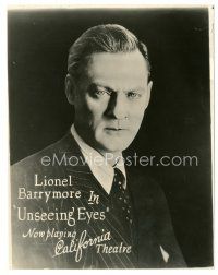 9t958 UNSEEING EYES 7.5x9.75 still '23 great head & shoulders portrait of Lionel Barrymore!