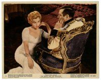 9t040 PRINCE & THE SHOWGIRL color 8x10 still '57 Marilyn Monroe sits in front of Laurence Olivier