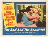 9y248 BAD & THE BEAUTIFUL LC #5 '53 great image of Dick Powell romancing sexy Gloria Grahame!