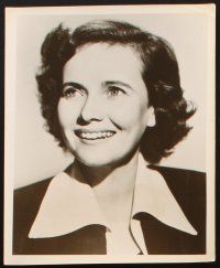 1b482 TERESA WRIGHT 11 8x10 stills '40s-50s great portraits of the pretty star in a variety of roles