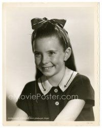 1h651 MARGARET O'BRIEN 8x10 still '40s cute smiling head & shoulders portrait of the child star!