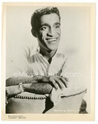 1h801 SAMMY DAVIS JR 8x10 still '59 great close up smiling portrait with his arms crossed!