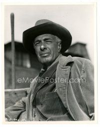 1h185 SANTA FE candid 8x10 still '51 portrait of director/actor Irving Pichel by Crosby!