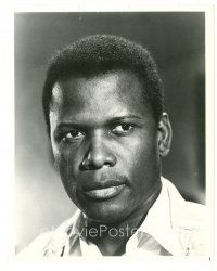 1h845 SIDNEY POITIER 8x10.25 still '66 super close up of the great actor from A Patch of Blue!