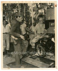 1h243 YEARLING candid 8x10 still '46 director Clarence Brown laughs at smoking Gregory Peck!