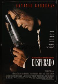 1j181 DESPERADO 1sh '95 Robert Rodriguez, close image of Antonio Banderas with big gun!