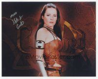 1r0984 HOLLIE MARIE COMBS signed color 8x10 REPRO still '00s sexy waist high portrait from Charmed!