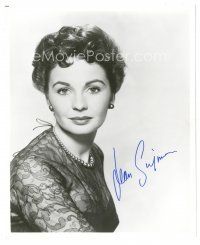 1r0589 JEAN SIMMONS signed 8x10 still '50s head & shoulders portrait of the beautiful actress!