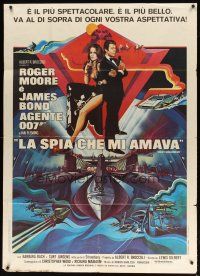 1s008 SPY WHO LOVED ME Italian 1p '77 Roger Moore as James Bond & Barbara Bach, altered Bob Peak art