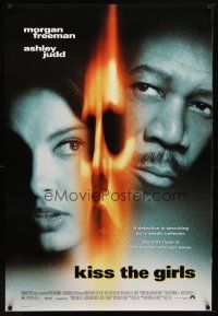 1t388 KISS THE GIRLS DS 1sh '97 great image of Ashley Judd, Morgan Freeman & flaming man!