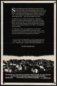 1w652 POLTERGEIST int'l 1sh '82 Tobe Hooper & Steven Spielberg, the first real ghost story!