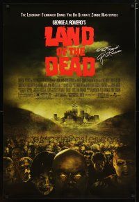 2b490 LAND OF THE DEAD 1sh '05 George Romero directed, mob of zombies!