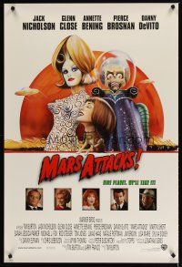 2b535 MARS ATTACKS! int'l 1sh '96 directed by Tim Burton, wacky sci-fi art by Philip Castle!