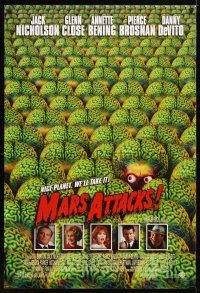 2b534 MARS ATTACKS! int'l 1sh '96 directed by Tim Burton, great image of many alien brains!
