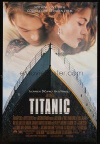 2b772 TITANIC DS 1sh '97 Leonardo DiCaprio, Kate Winslet, directed by James Cameron!