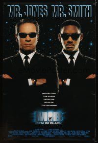 2m491 MEN IN BLACK int'l DS 1sh '97 Will Smith & Tommy Lee Jones protecting Earth!