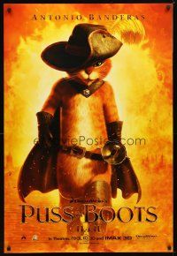 2m604 PUSS IN BOOTS teaser DS 1sh '11 voice of Antonio Banderas in title role, image of cat!