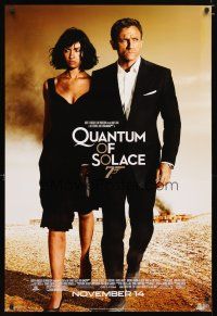 2m605 QUANTUM OF SOLACE advance 1sh '08 Daniel Craig as James Bond + sexy Olga Kurylenko!