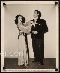 2r843 EASY TO LOOK AT 2 8x10 stills '45 sexy Gloria Jean, Kirby Grant, with wacky dummy!