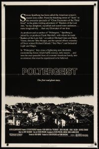 2t698 POLTERGEIST int'l 1sh '82 Tobe Hooper & Steven Spielberg, the first real ghost story!