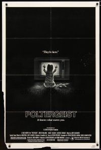 2t699 POLTERGEIST style B 1sh '82 Tobe Hooper, classic, they're here, Heather O'Rourke by TV!