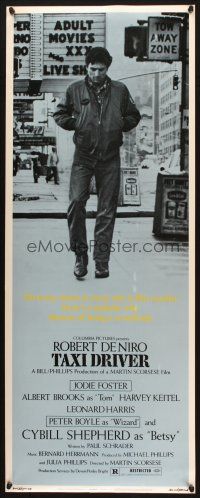 2w798 TAXI DRIVER insert '76 Robert De Niro walking alone, directed by Martin Scorsese!