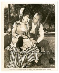 2x030 ANOTHER PART OF THE FOREST candid 8x10 still '48 Dan Duryea & Dona Drake relaxing on the set!