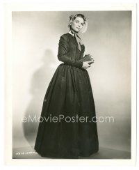2x233 DOROTHY MCGUIRE 8.25x10 still '56 full-length in Quaker dress from Friendly Persuasion!