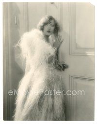 2x829 SHOW PEOPLE 7x9 still '28 c/u of sexy Marion Davies in great feathered outfit!
