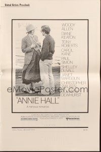 3a0785 ANNIE HALL pressbook '77 full-length Woody Allen & Diane Keaton, a nervous romance!