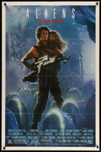 3b028 ALIENS 1sh '86 James Cameron, Signourney Weaver as Ripley, this time it's war!