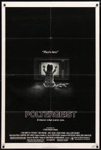 3b637 POLTERGEIST style B 1sh '82 Tobe Hooper, classic, they're here, Heather O'Rourke by TV!
